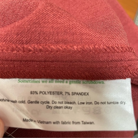 MM Lafleur The Noho Skirt in Brick Red - Picture 8 of 9